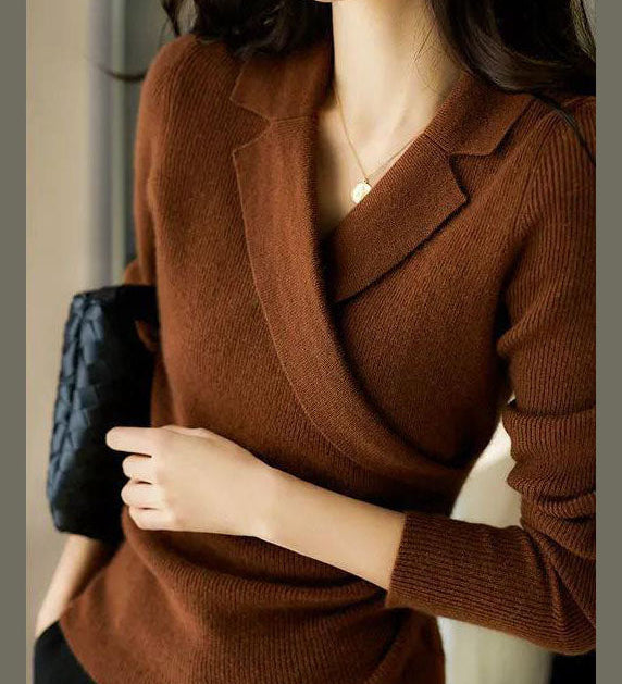 Taillierter Pullover mit Bubikragen – Produktansicht 1
