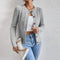 Geknöpfter Cardigan mit klassischem Zopfmuster – Produktansicht 3