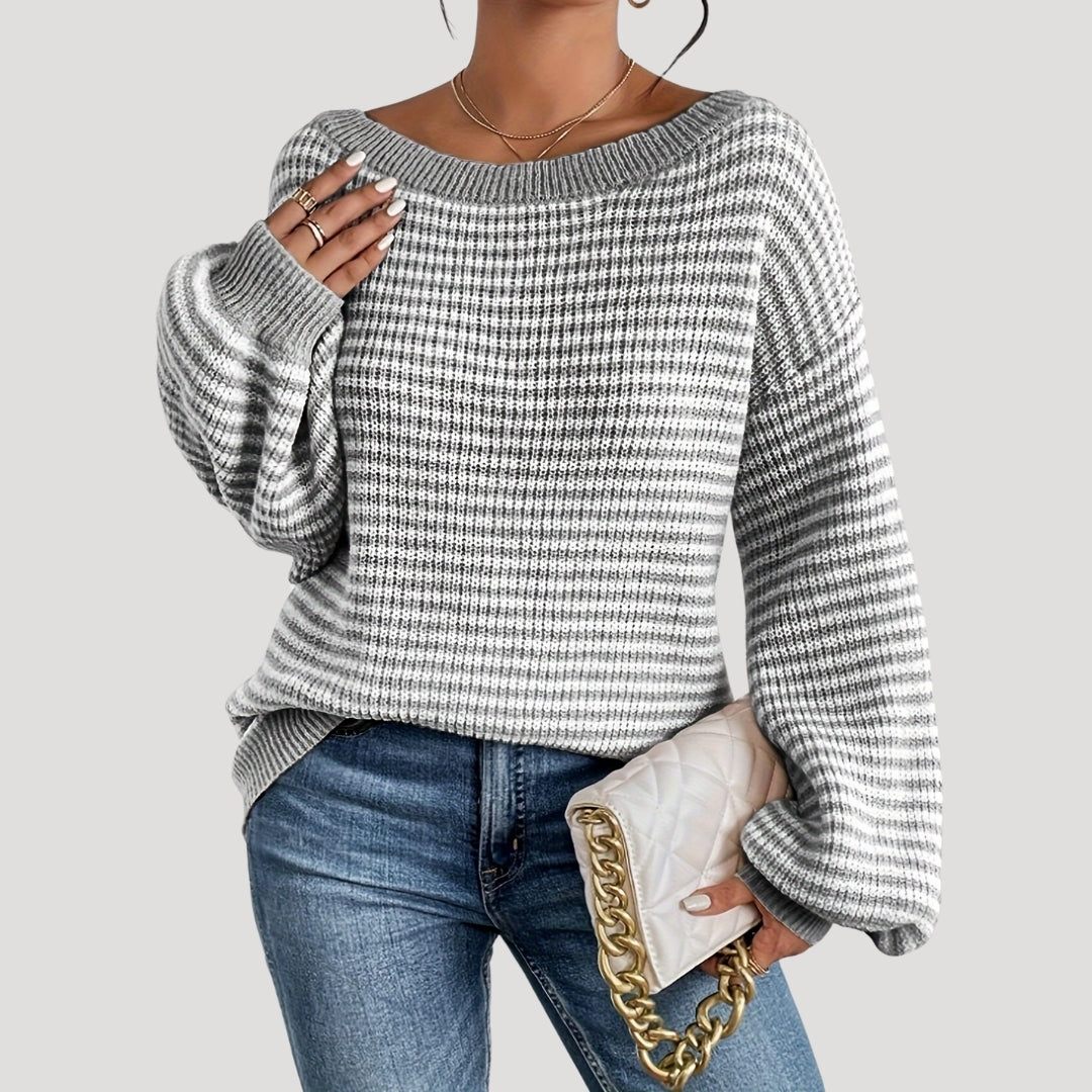 Gestreifter Oversize-Pullover mit U-Boot-Ausschnitt – Produktansicht 11