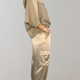 Bequemes zweiteiliges Loungewear-Set mit praktischen Taschen – Produktansicht 4