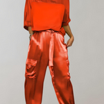 Bequemes zweiteiliges Loungewear-Set mit praktischen Taschen – Produktansicht 11