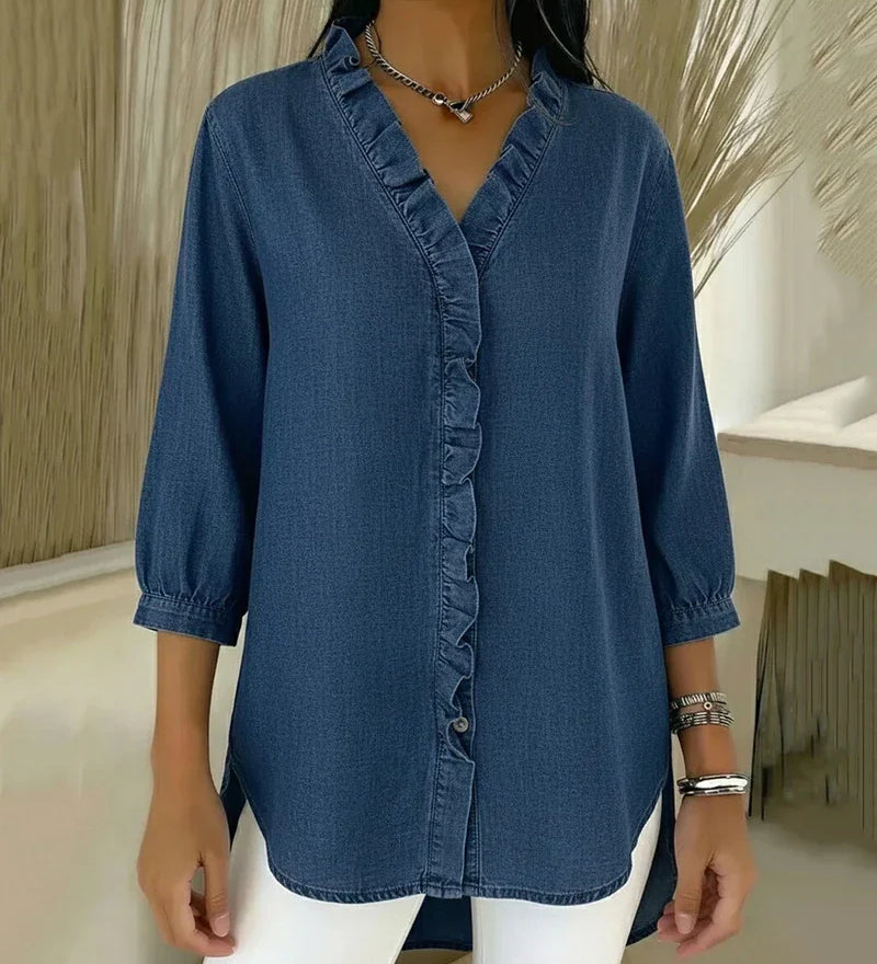 Denimbluse mit V-Ausschnitt und Volants – Produktansicht 2