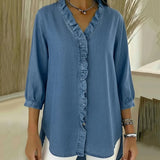 Denimbluse mit V-Ausschnitt und Volants – Produktansicht 4