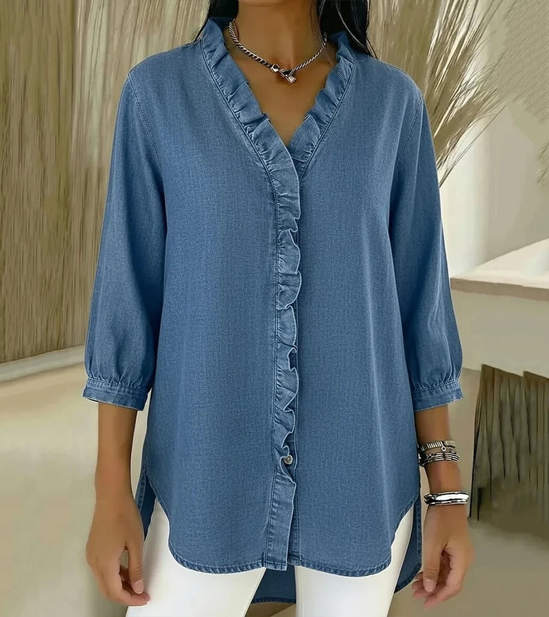 Denimbluse mit V-Ausschnitt und Volants – Produktansicht 4