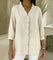 Denimbluse mit V-Ausschnitt und Volants – Produktansicht 5