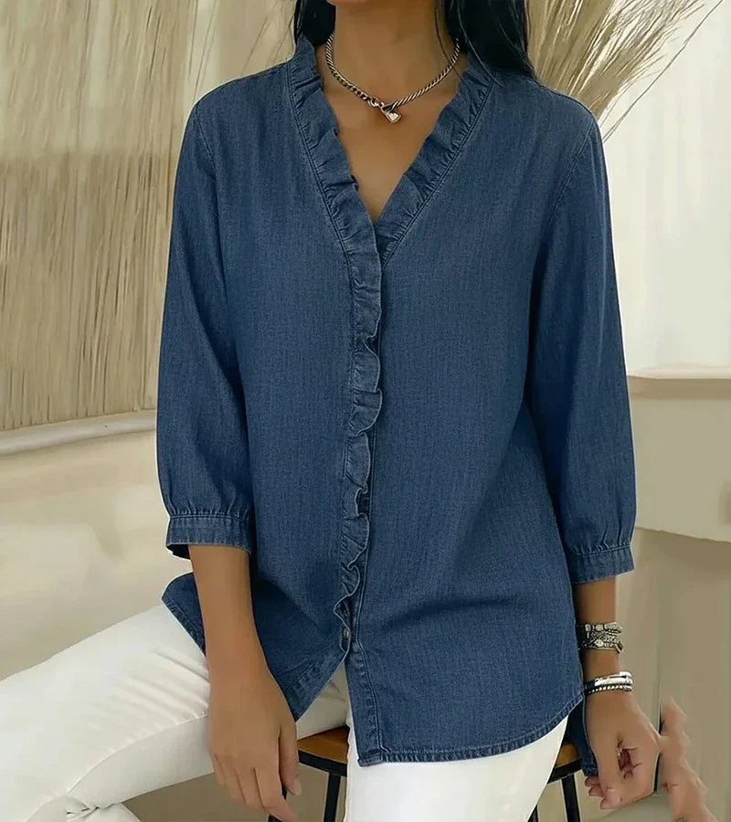 Denimbluse mit V-Ausschnitt und Volants – Produktansicht 10