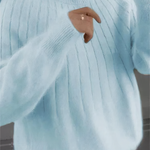 Kuscheliger Winterpullover mit Rundhalsausschnitt – Produktansicht 1