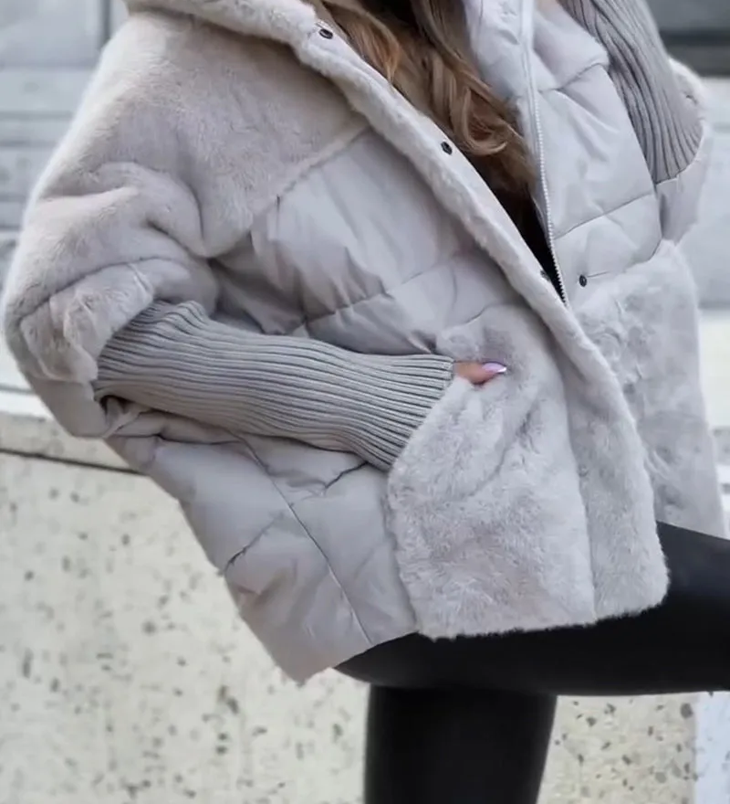 Gesteppter Wintermantel mit Kapuze – Produktansicht 5