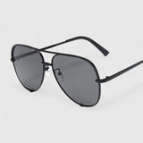 Stilvolle Sonnenbrille für jeden Anlass mit verspiegelten Gläsern – Produktansicht 5