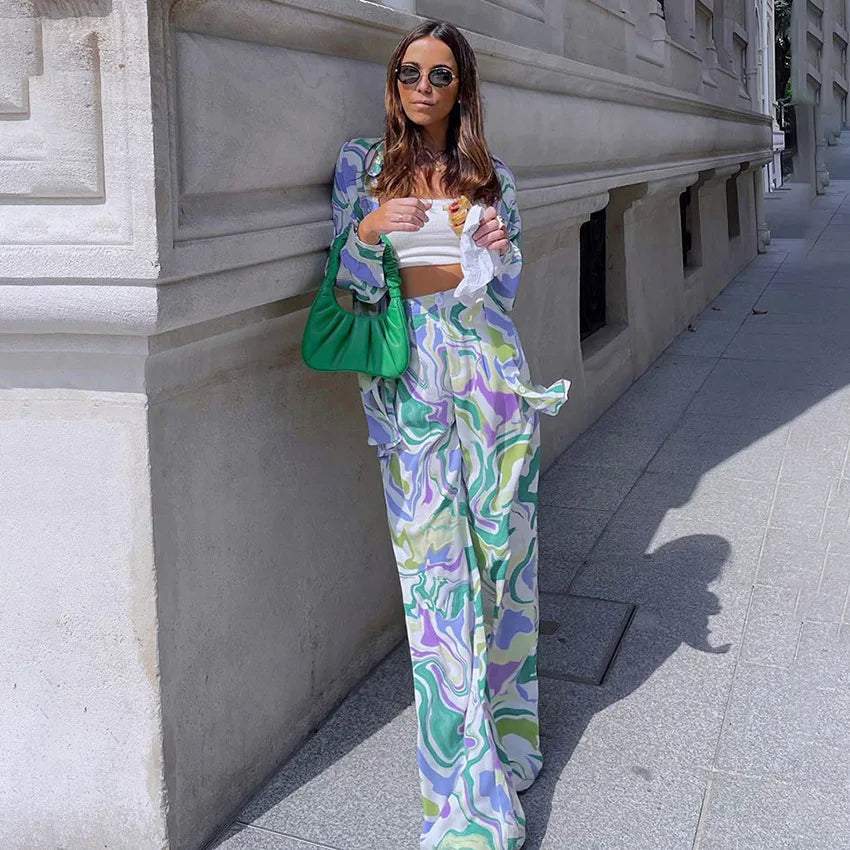 Elegantes zweiteiliges Ensemble im Oversize-Schnitt – Produktansicht 2