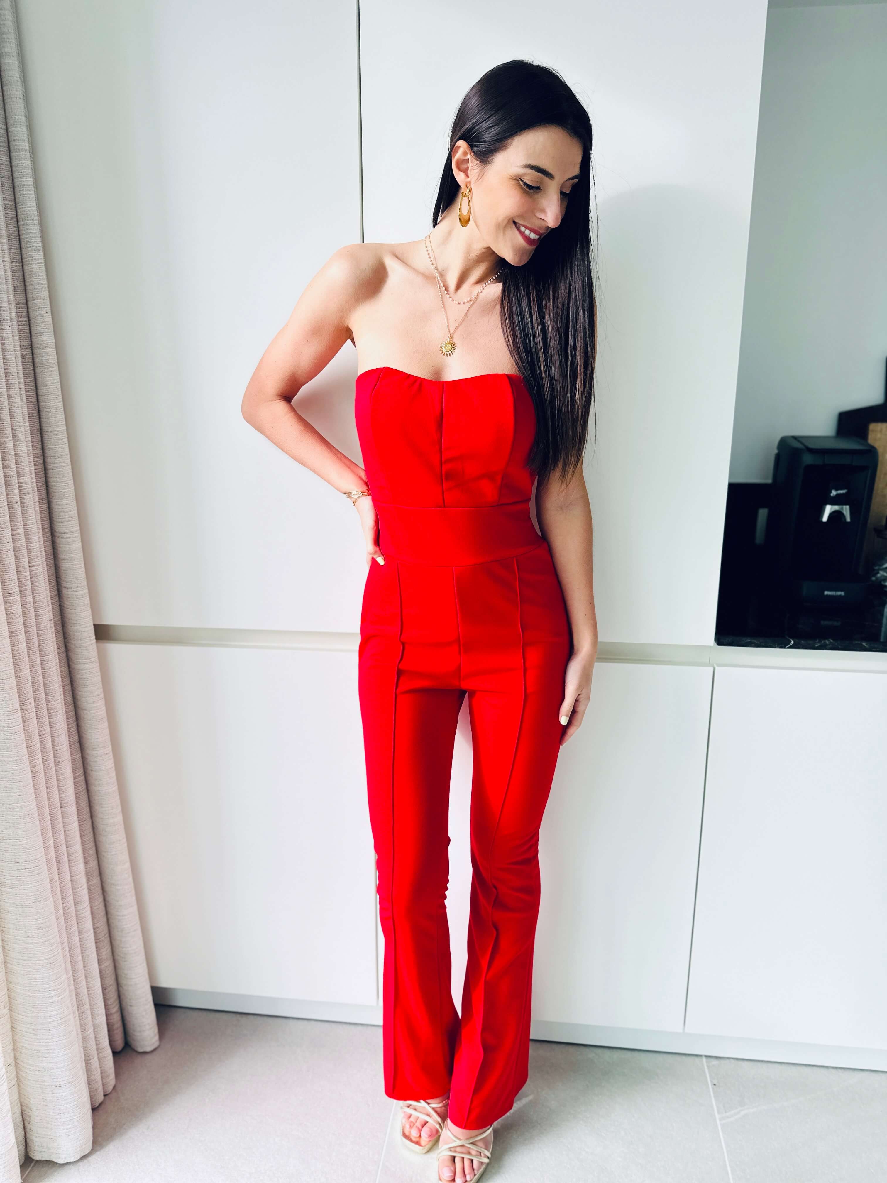 Annika | Eleganter trägerloser Jumpsuit mit ausgestelltem Bein