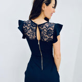 Femininer Jumpsuit mit Wickelausschnitt – Produktansicht 3