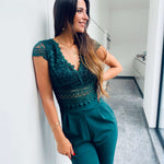 Cecile | Eleganter Spitzen-Jumpsuit mit kurzen Ärmeln