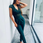 Cecile | Eleganter Spitzen-Jumpsuit mit kurzen Ärmeln