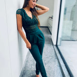 Cecile | Eleganter Spitzen-Jumpsuit mit kurzen Ärmeln