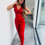 Cecile | Eleganter Spitzen-Jumpsuit mit kurzen Ärmeln