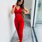 Cecile | Eleganter Spitzen-Jumpsuit mit kurzen Ärmeln