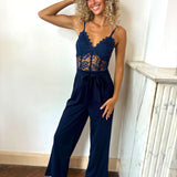 Eleganter Spitzen-Jumpsuit mit weitem Bein – Produktansicht 7