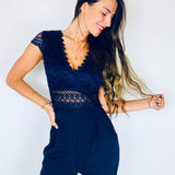 Cecile | Eleganter Spitzen-Jumpsuit mit kurzen Ärmeln