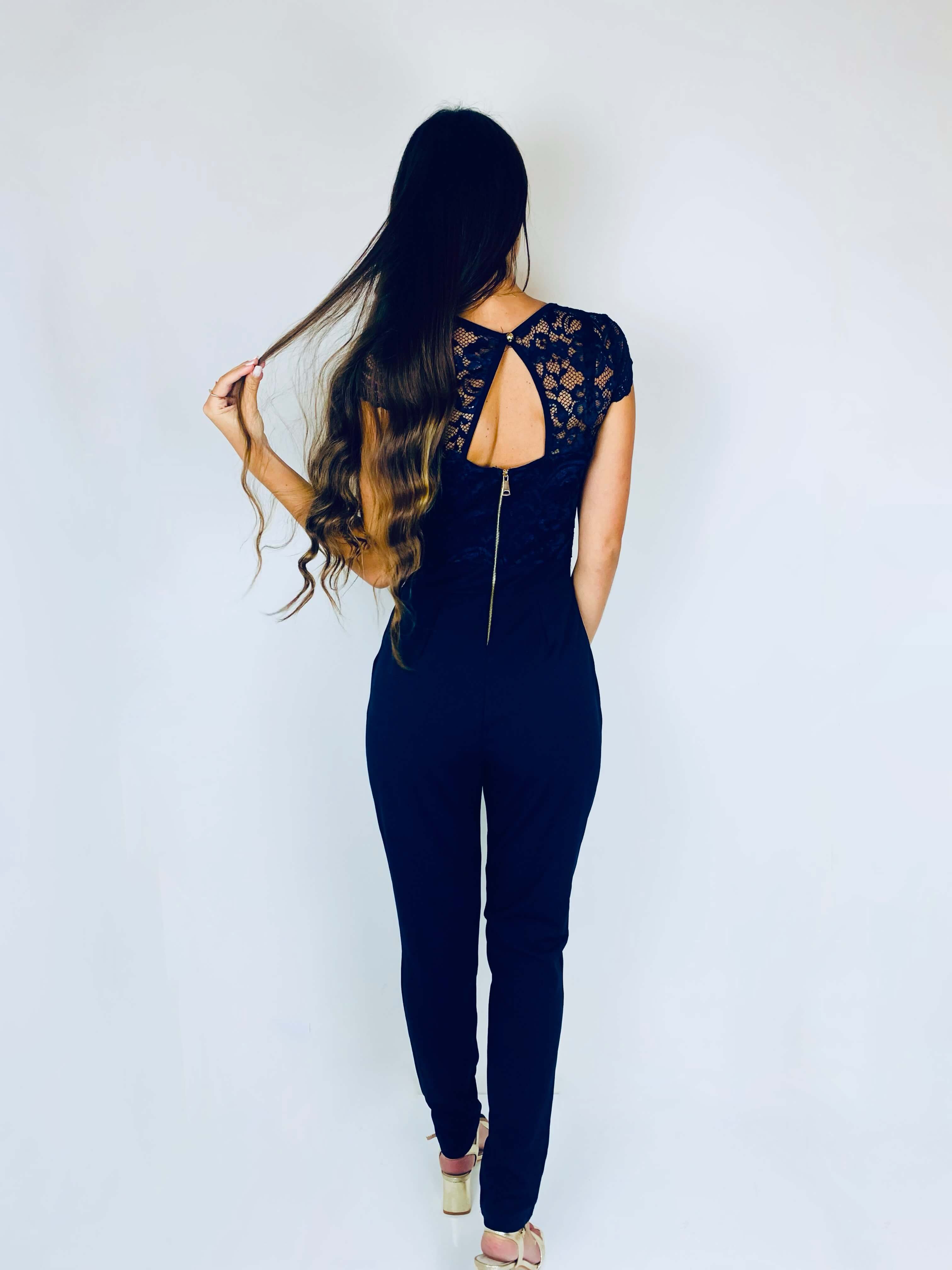 Cecile | Eleganter Spitzen-Jumpsuit mit kurzen Ärmeln