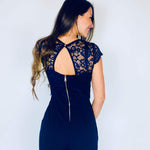 Cecile | Eleganter Spitzen-Jumpsuit mit kurzen Ärmeln
