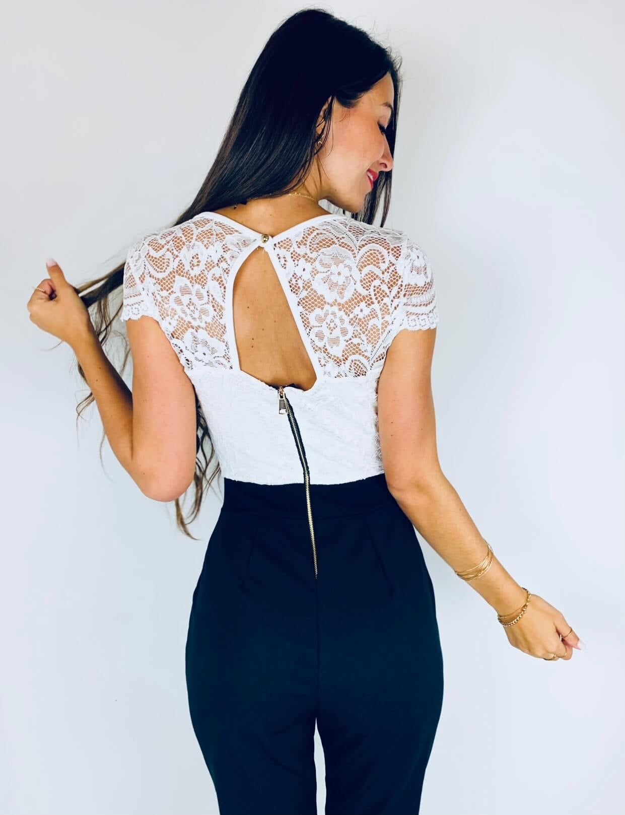 Cecile | Eleganter Spitzen-Jumpsuit mit kurzen Ärmeln