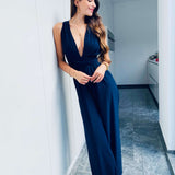 Vielseitiger Jumpsuit mit tiefem V-Ausschnitt – Produktansicht 2