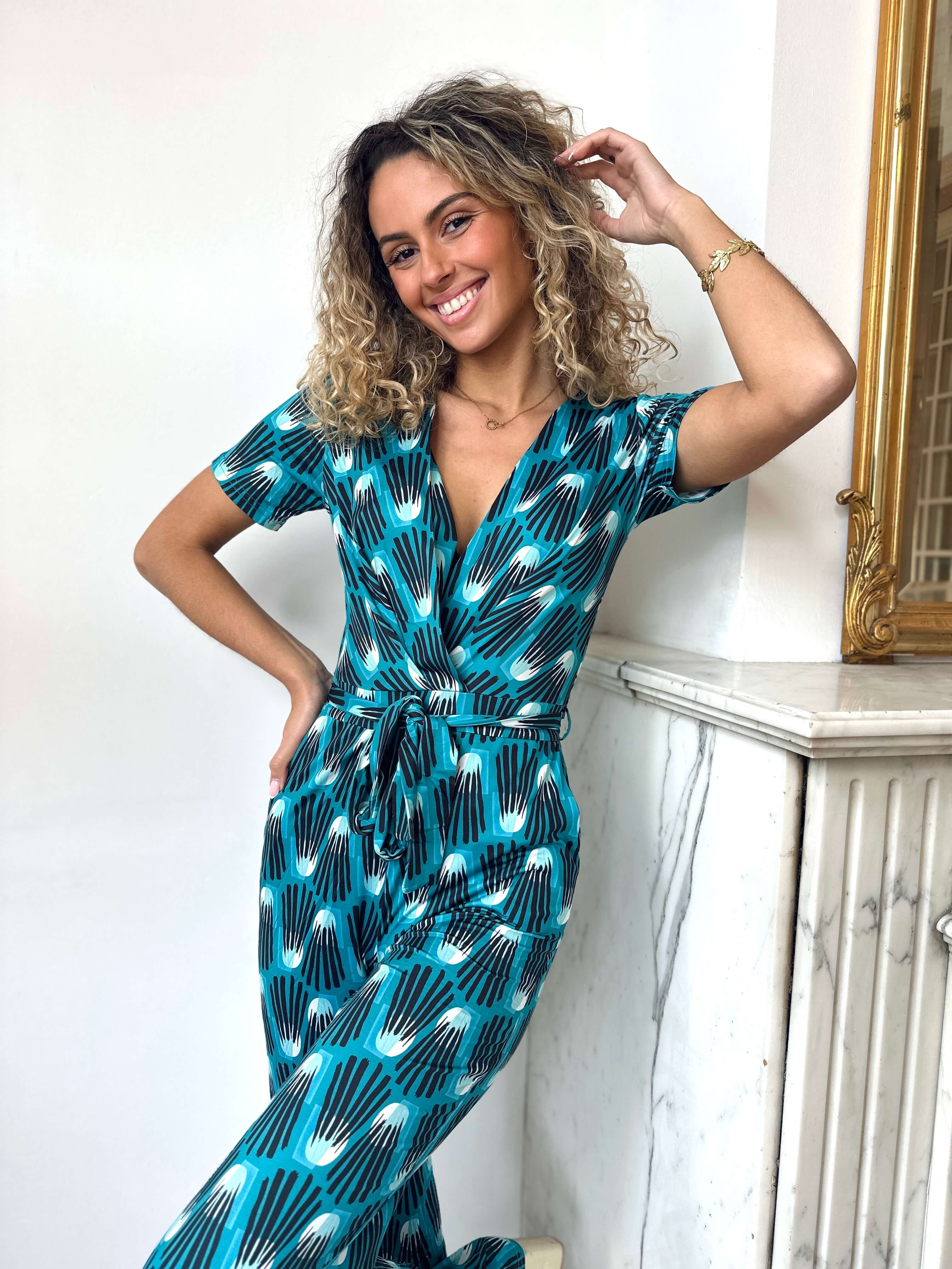 Bedruckter Jumpsuit mit Wickelausschnitt – Produktansicht 2