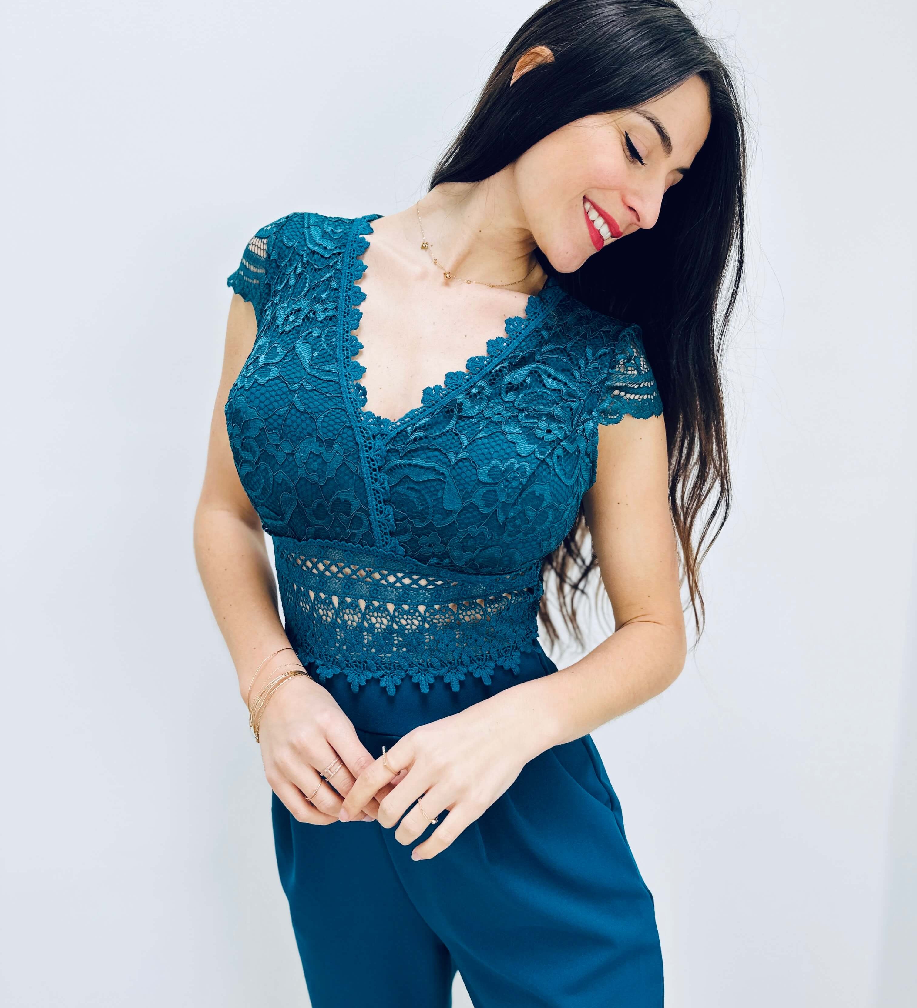 Cecile | Eleganter Spitzen-Jumpsuit mit kurzen Ärmeln