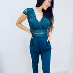 Cecile | Eleganter Spitzen-Jumpsuit mit kurzen Ärmeln
