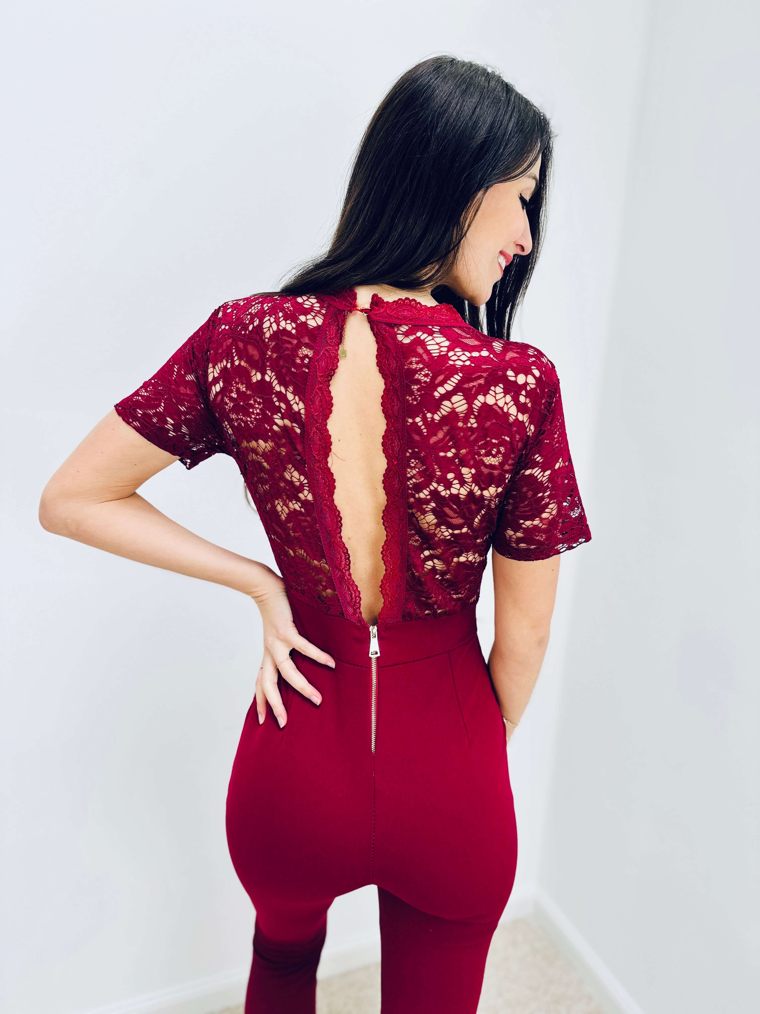 Jolanda | Eleganter Spitzen-Jumpsuit mit offenem Rücken