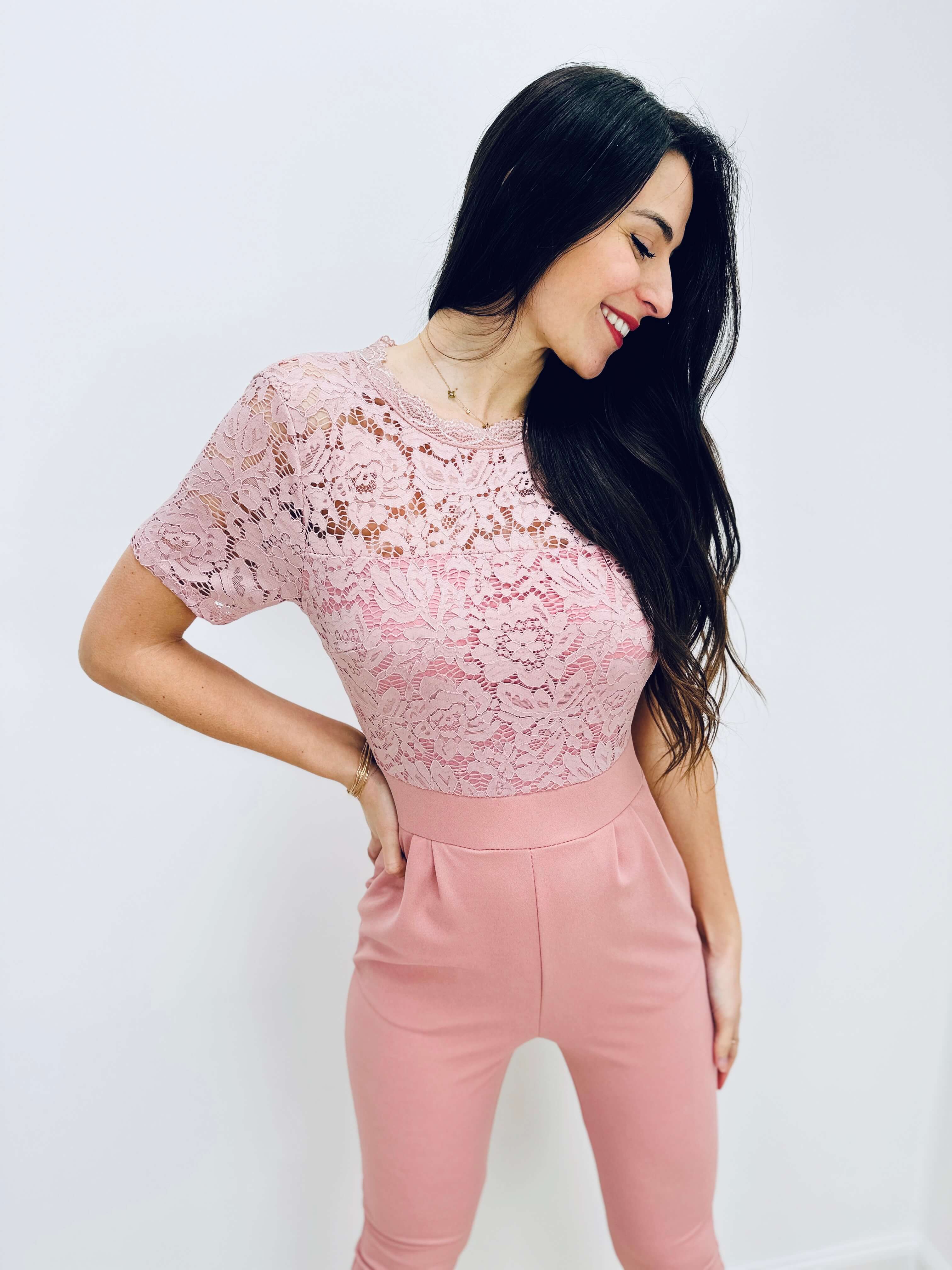 Jolanda | Eleganter Spitzen-Jumpsuit mit offenem Rücken