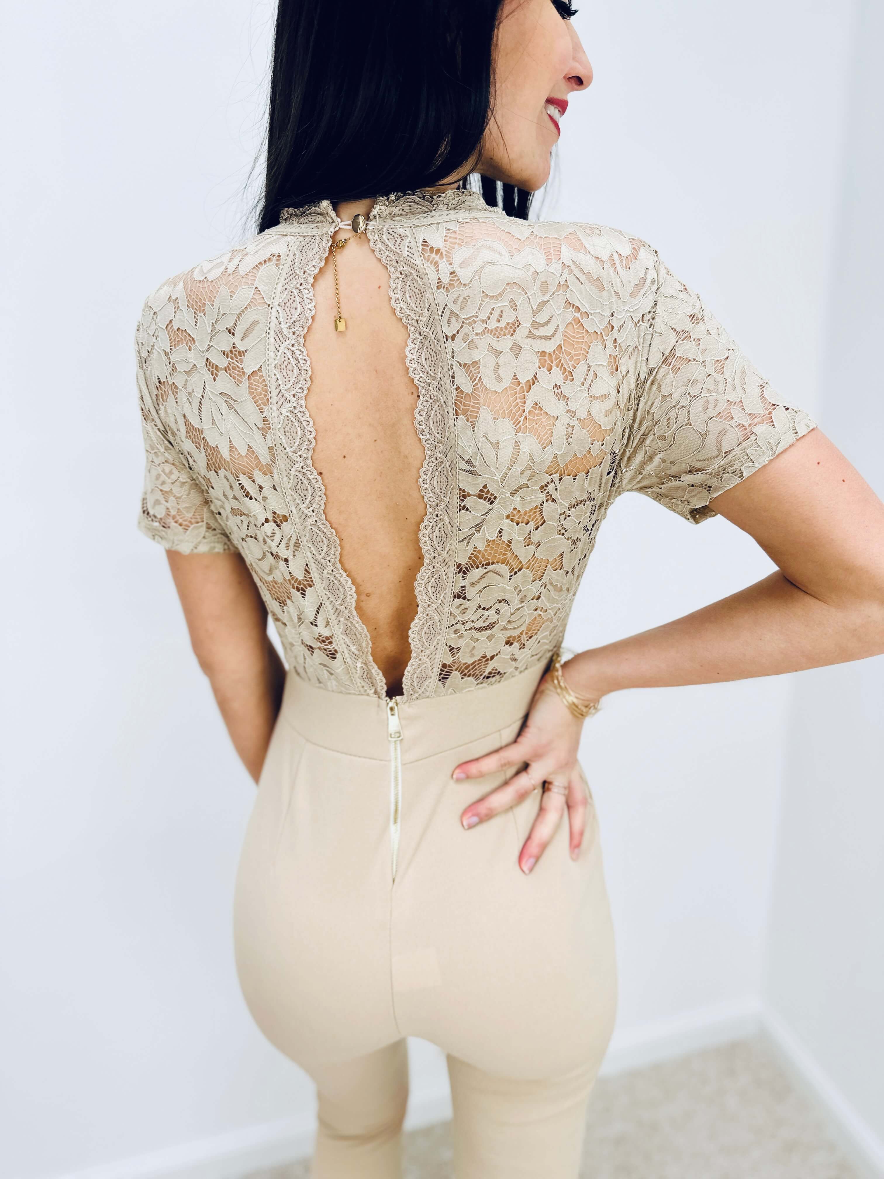 Jolanda | Eleganter Spitzen-Jumpsuit mit offenem Rücken
