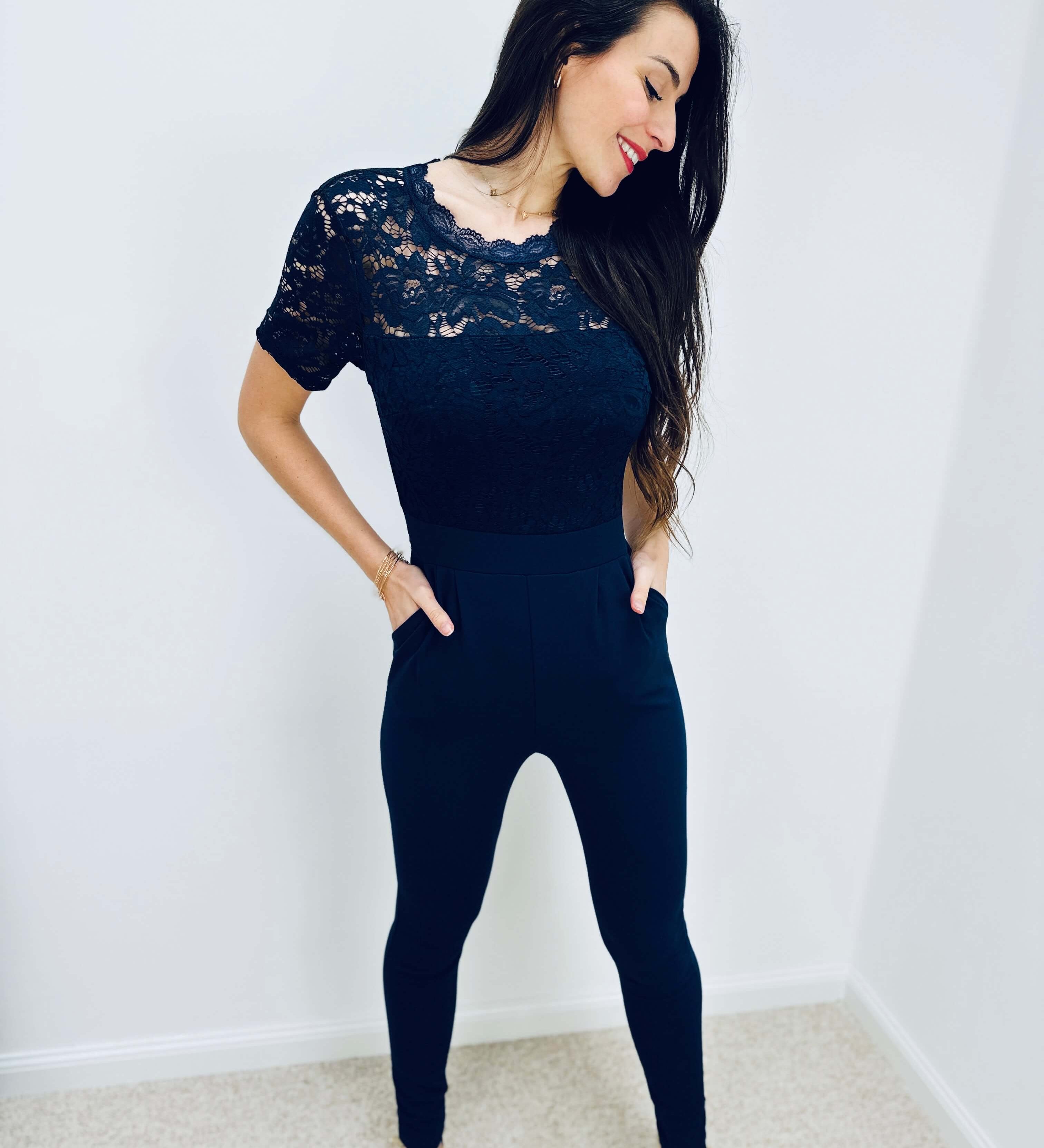 Jolanda | Eleganter Spitzen-Jumpsuit mit offenem Rücken