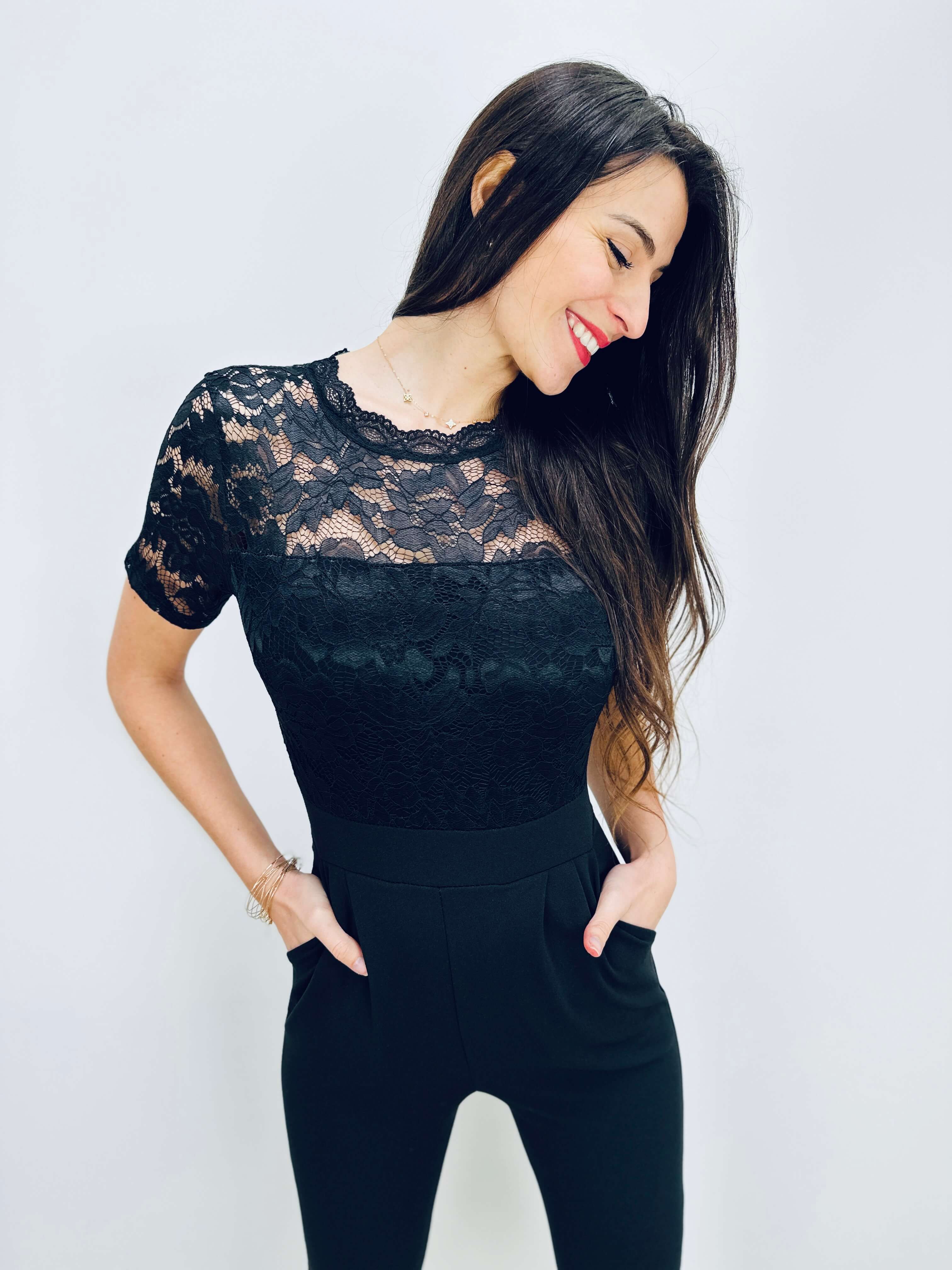 Jolanda | Eleganter Spitzen-Jumpsuit mit offenem Rücken