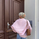 Trendiger Oversize-Pullover mit Rundhalsausschnitt – Produktansicht 4