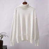 Luxuriöser weicher Rollkragenpullover mit Wollanteil – Produktansicht 2