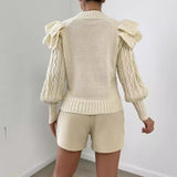 Pullover mit Zopfmuster und zarten Volants – Produktansicht 3