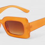 Sonnenbrille mit UV400-Gläsern und klarer Form – Produktansicht 14
