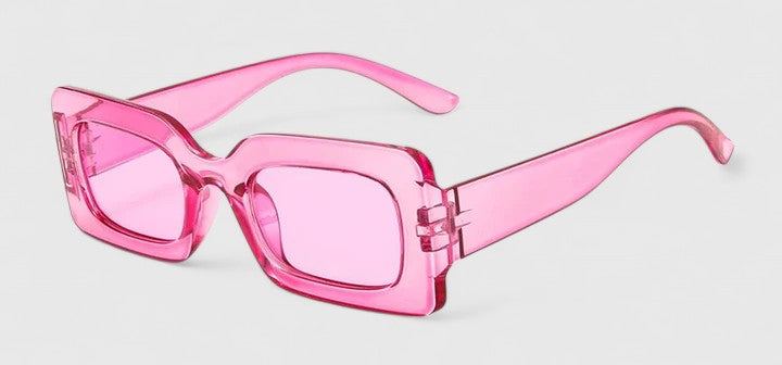 Sonnenbrille mit UV400-Gläsern und klarer Form – Produktansicht 11