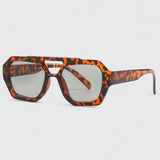 Stilvolle Sonnenbrille für jeden Anlass im Animal-Print – Produktansicht 10