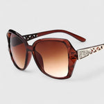 Sonnenbrille mit kantiger Fassung – Produktansicht 9