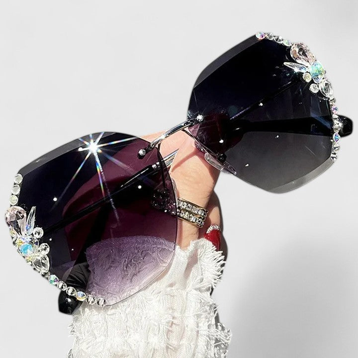 Stilvolle Sonnenbrille für jeden Anlass mit funkelnden Details – Produktansicht 6