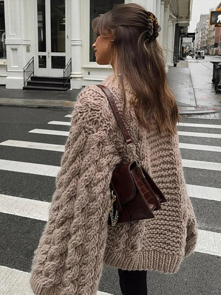 Warmer Strickpullover aus dicker Maschenware – Produktansicht 3