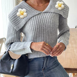 Eleganter Pullover mit verspieltem Blütenkragen – Produktansicht 11