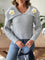 Eleganter Pullover mit verspieltem Blütenkragen – Produktansicht 10