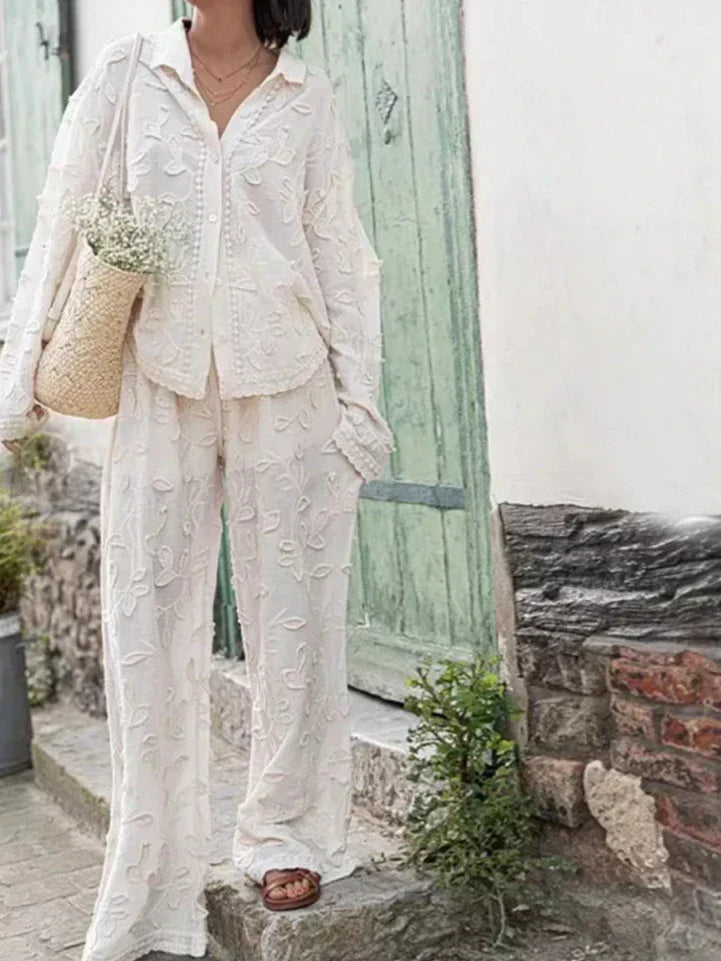 Elegantes Set aus Oberteil und Hose mit feiner Stickerei – Produktansicht 6
