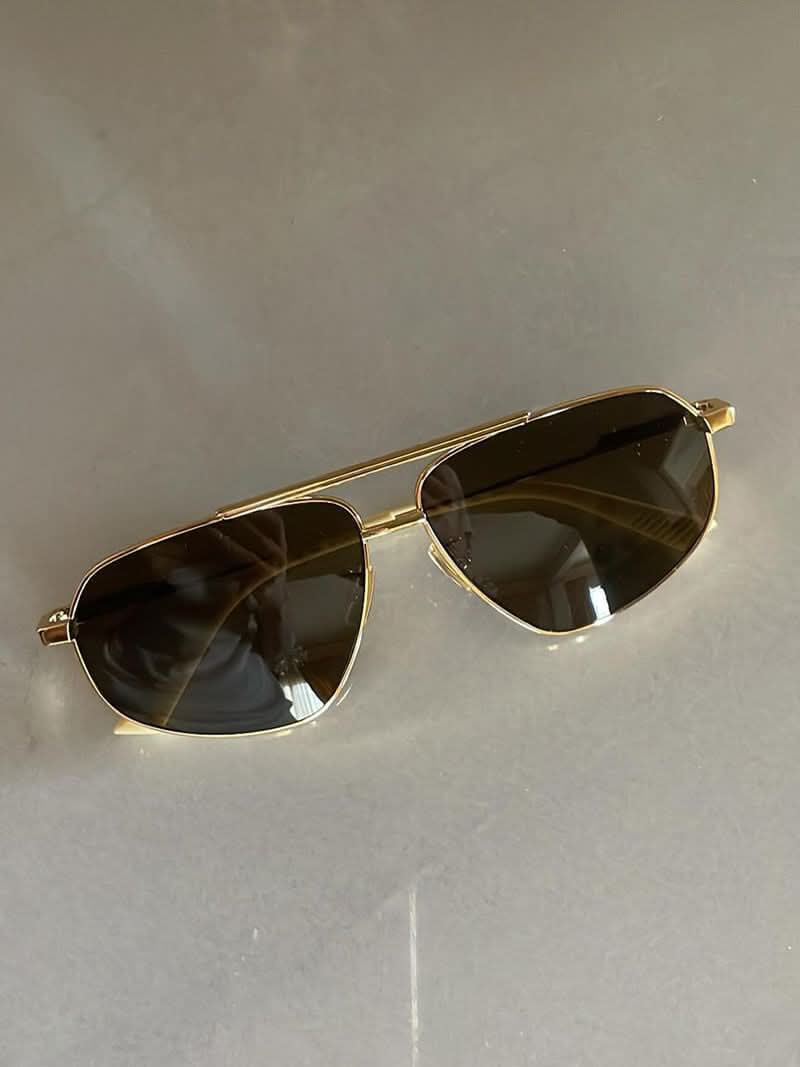 Stilvolle Sonnenbrille für jeden Anlass – Produktansicht 8