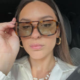 Sonnenbrille mit ovaler Fassung im Vintage-Stil – Produktansicht 11