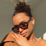 Sonnenbrille mit ovaler Fassung im Vintage-Stil – Produktansicht 6